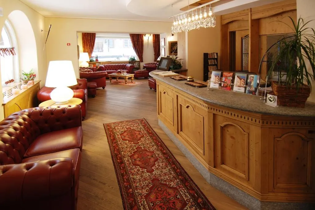 Hotel Bes & Spa Claviere 4*,